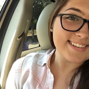 Meet your Posher, Haley